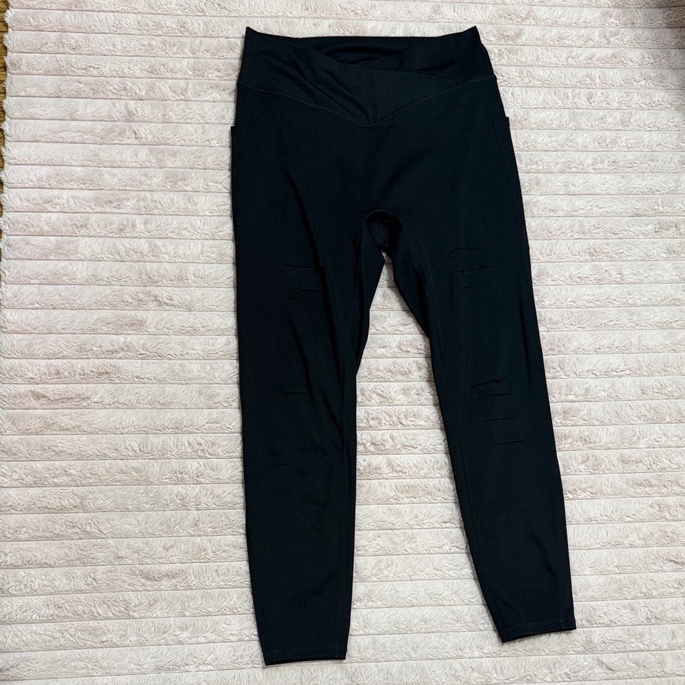 HALARA Black Slashed Leggings